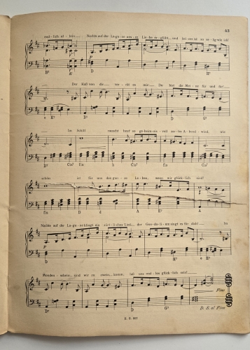 Musik zum Tanz, eingerissene Seite